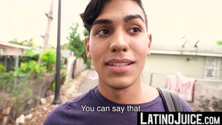 LatinoJuice.com - Straight guy Ariano maintains eye contact with me while he blows my