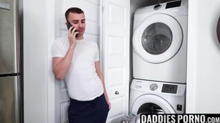 DaddiesPorno.com - I thought stepdaddy would help me out of the washing machine