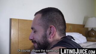 LatinoJuice.com - Bearded gay Milo fucks El Kevshos bouncy ass for some extra cash