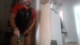 thebitchandreas40 fucks the shoe