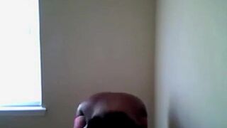 Black MILF Dances Naked and Shows Off Her Big Booty on Webcam