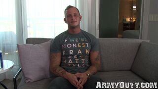 Buff military gay strips on the couch and jerks his dick off