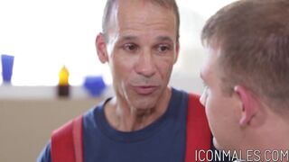 IconMales.com - Daddy Rodney Steele's epic bone session with Brandon Wild