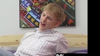 Sky Sylvanus a blonde twink plays his dick and jerks off solo