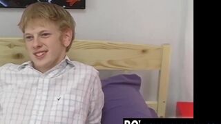 Sky Sylvanus a blonde twink plays his dick and jerks off solo