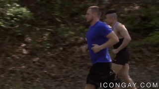 Athletic Asian Jessie Lee sucks and fucks after jogging