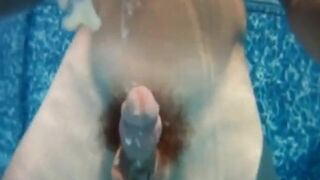 23 Massive Squirts: Amateur Underwater Adventure