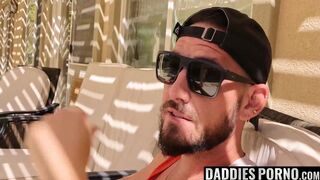 DaddiesPorno.com - Pool cleaning got intense resulting in sexy throatfuck