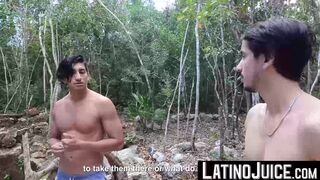 LatinoJuice.com - Latino homo Marco fucked by straight jock Ragel in the woods