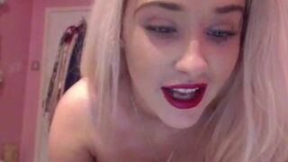 Big-Titted British Blonde Babe on Webcam