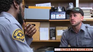 SayUncleNetwork.com - Security officer disciplined and barebacked by his black boss