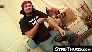 Str8Thugs.com - Hot looking straight dude jerking it off for the camera in solo sessi