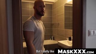 MaskXXX.com - Tattooed muscle guy David Boss's jacking it well until cumshot