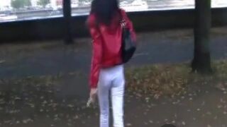 Deutscher Outdoor-Blowjob in Köln – öffentliche Gesichtsbesamung!