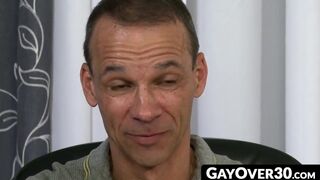 GayOver30.com - Rodney Steele gives Damon Andros the best rim job he has ever had