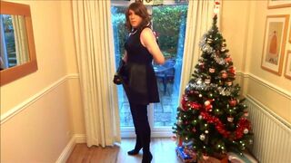 Christmas Wanking in Thigh-High Boots