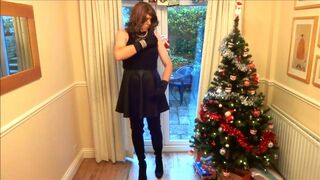 Christmas Wanking in Thigh-High Boots