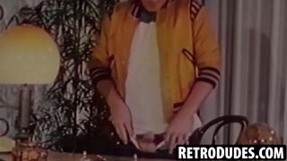 RetroDudes.com - Attractive Lee shoots a massive load after intense jerking