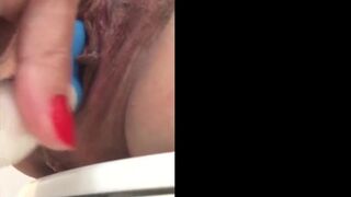 Creamy Pussy Squirting Orgasm