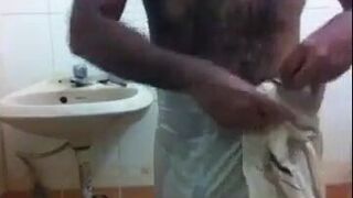 Big-Cock Indian Daddy Showers His Huge Man Meat