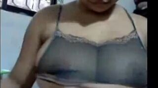 Indian Amateur Exposes Her Large Breasts on Webcam