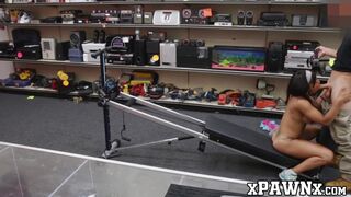 Ebony babe hidden cam pawnshop fucking after POV deepthroat