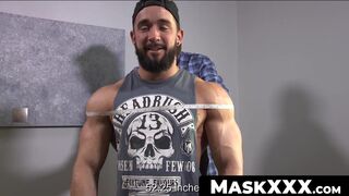 MaskXXX.com - Muscular hunk with beard gets intimate inside the gym