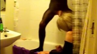 Shower Sluts: Big Cock Emo Crossdresser Fucks Young Amateur