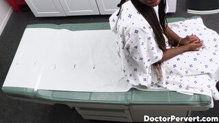 Jessica Ryan and ebony Amari Anne are indulging in mutual oral while the doctor fucks