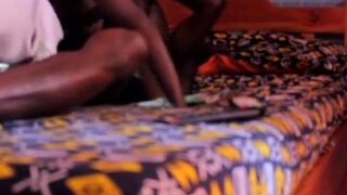 Aissatou Ba, une  adulte africaine de 18 ans du Sénégal