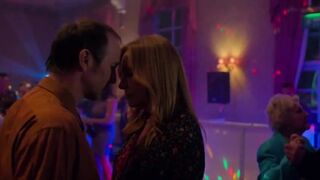 "Wanderlust" S1,E6 Starring: Toni Collette, Steven Mackintosh (2018)