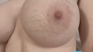 Haarige Amateur-Brüste
