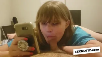Reddit porn video – Reddit Browsing Babe Sucks Dick - BDSM Amateur Teen POV