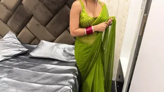 ItsIndianhotWife - I Was Getting Ready To Go To The Wedding, When Suddenly Jeth Ji Came. My Husband Was Not At Home At The Time. Then Jeth Ji Did Everything With Me, And I