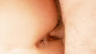 Young Asian Amateur Satisfies Big Cock