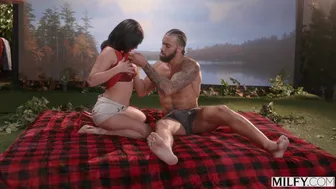 Milfy - MILFY Stunning Hotwife Daisy Fuentes Ride A Huge Cock While Hubby Watches