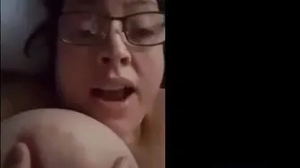 Mobile porn video – Big-Breasted British Beggar: An Amateur Webcam JOI