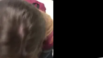 Pompino Interrazziale all'Intervallo con una Asiatica Amatoriale