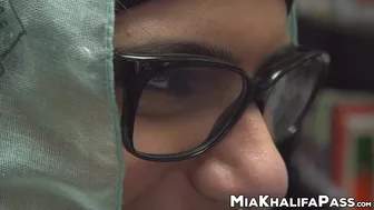 Library masturbation with cute Arab pornstar Mia Khalifa
