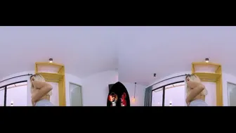 VR Latina - Stunning 19yr Latina Teen Porn Debut