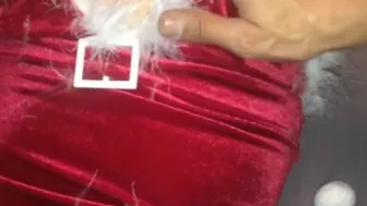 Milf Noel Masturbates With Vibrator For Xmas