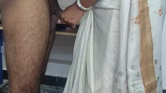 Faphouse - Malayali Aunty Fucking On Office Table With Her Manager