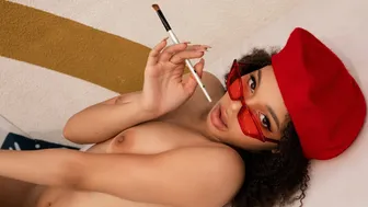Hot Ebony Teen Shows What She Loves Most