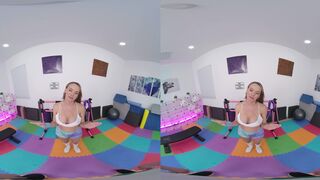 Anal Stretching with Pristine Edge