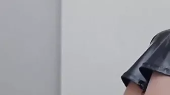 Faphouse - Twerking And Teasing In Thighhigh Boots