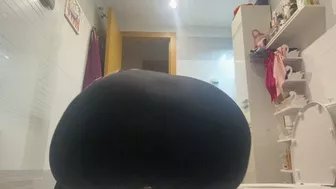 Clips 4 Sale - MILF In Tight Bodysuit Drops Huge Farts In Bathroom *