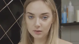 Cute Babe And Her Hot Morning Routine