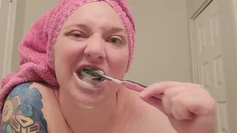 Toothbrushing porn video – Clips 4 Sale - Toothbrushing Topless With Pink Hair Towel