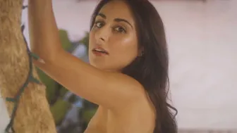 Small Tits MILF Exposing Amazing Body