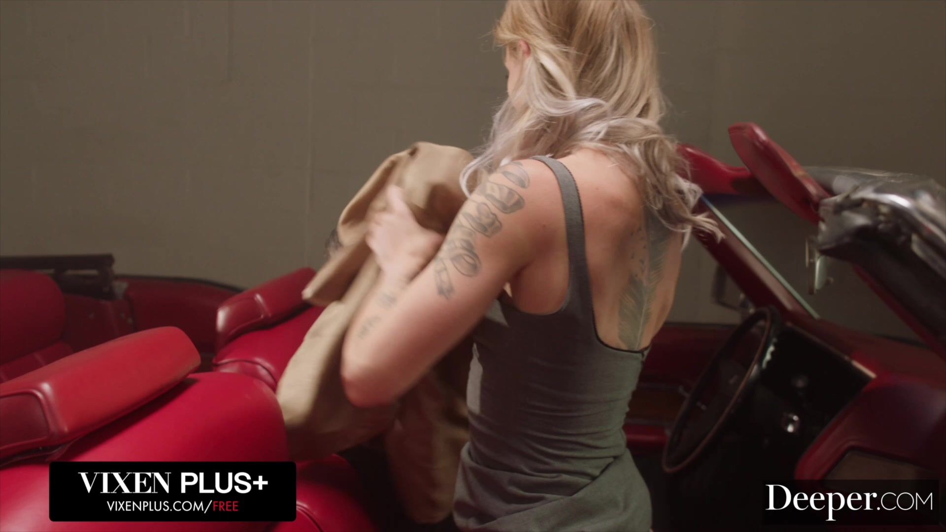 Deeper. Cheating Wife Sammm Next Door Sneaks Away To Fuck Affair Partner -  FAPCAT